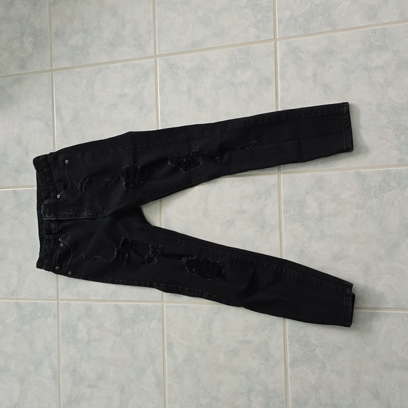 Jeans - Picture 1 of 4